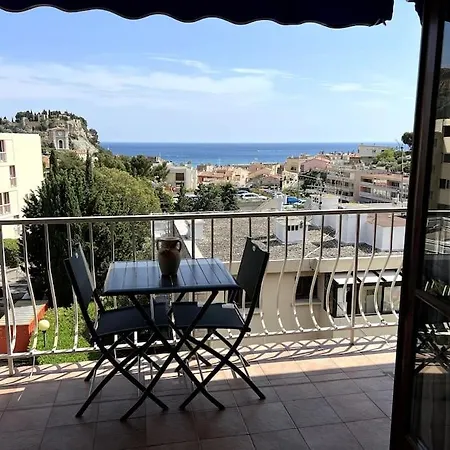 T3 Vue Mer, 2mn A Pieds, Parking Prive * Cassis